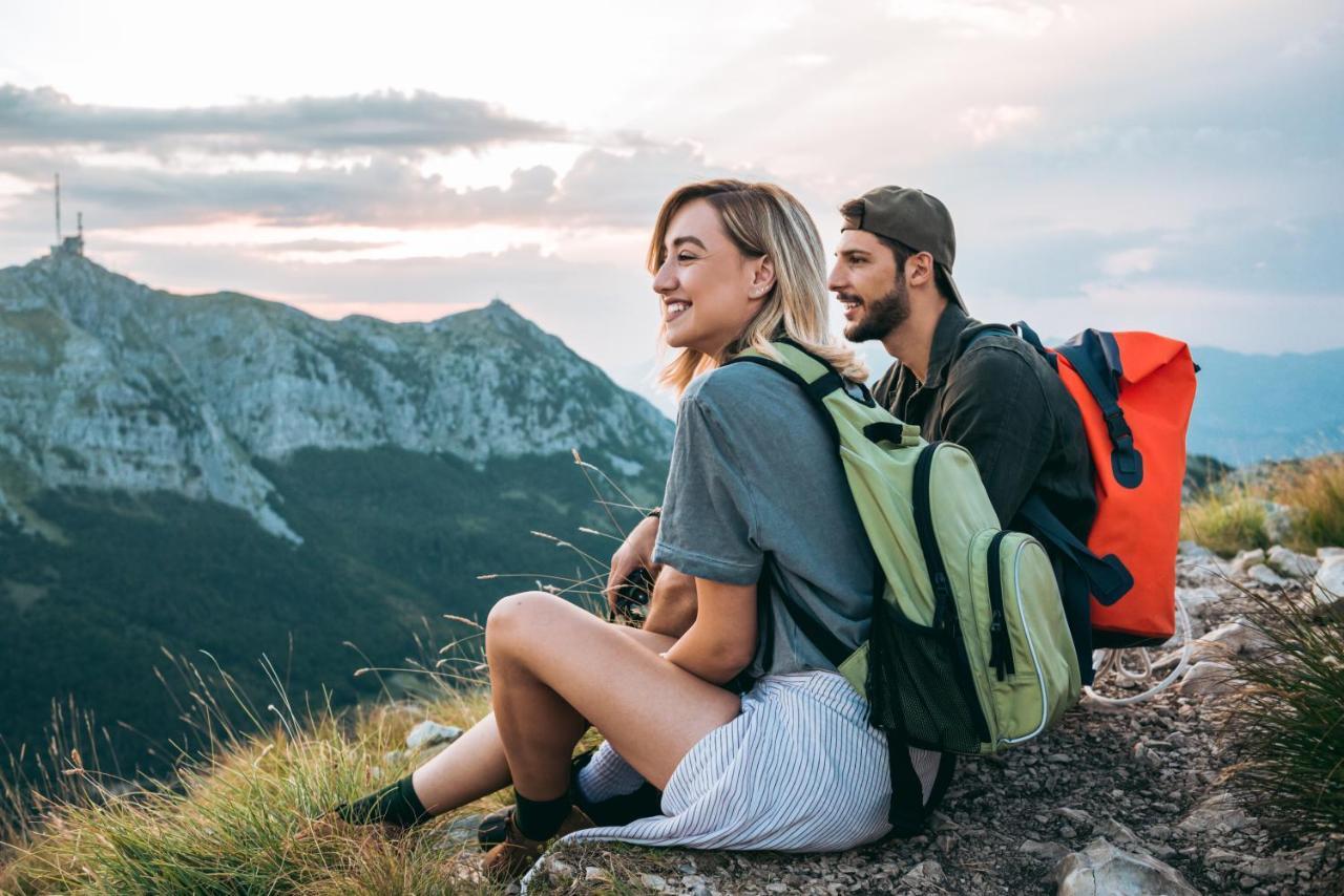 Séjour chez l'habitant Alm Seasons Premium & *
