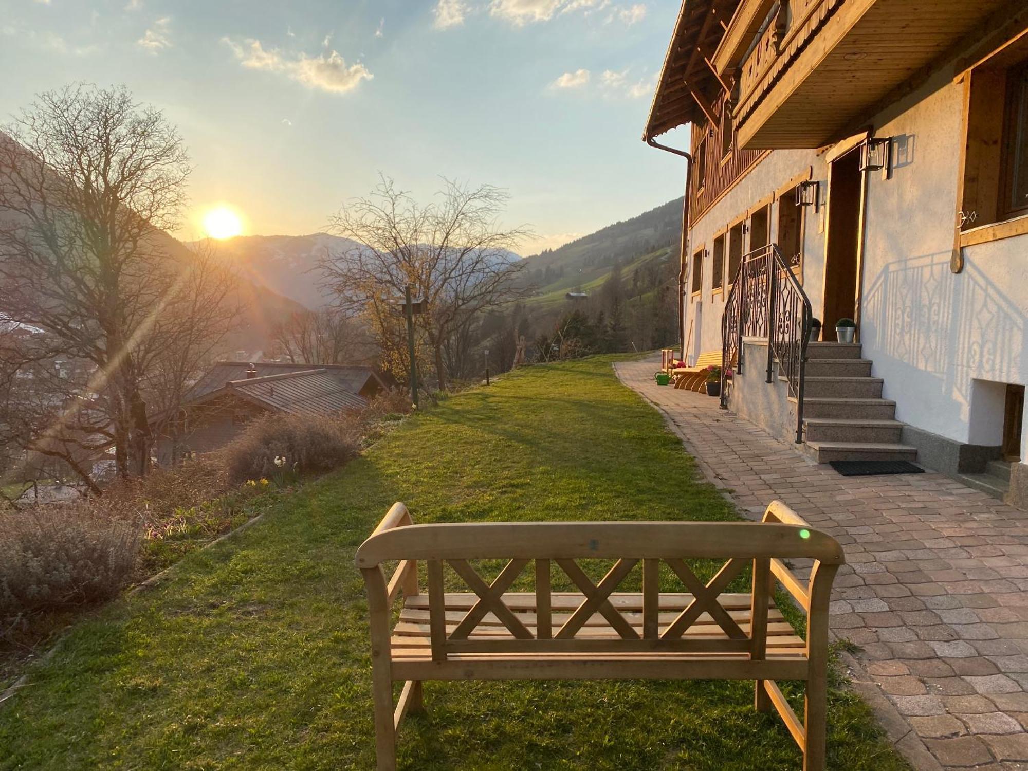 Alm Seasons Premium & Séjour chez l'habitant Saalbach-Hinterglemm